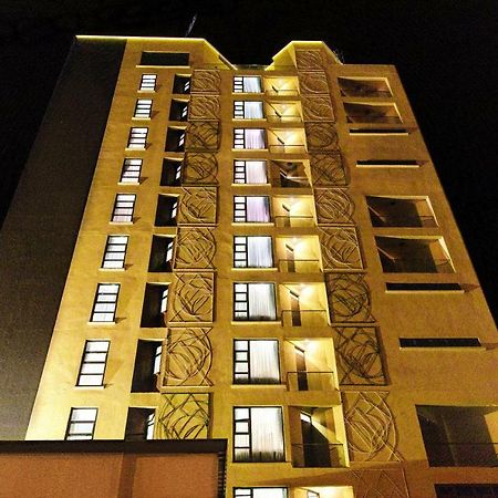 L'Aziz Suites Nairobi Dış mekan fotoğraf