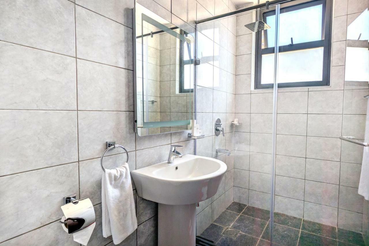 L'Aziz Suites Nairobi Dış mekan fotoğraf